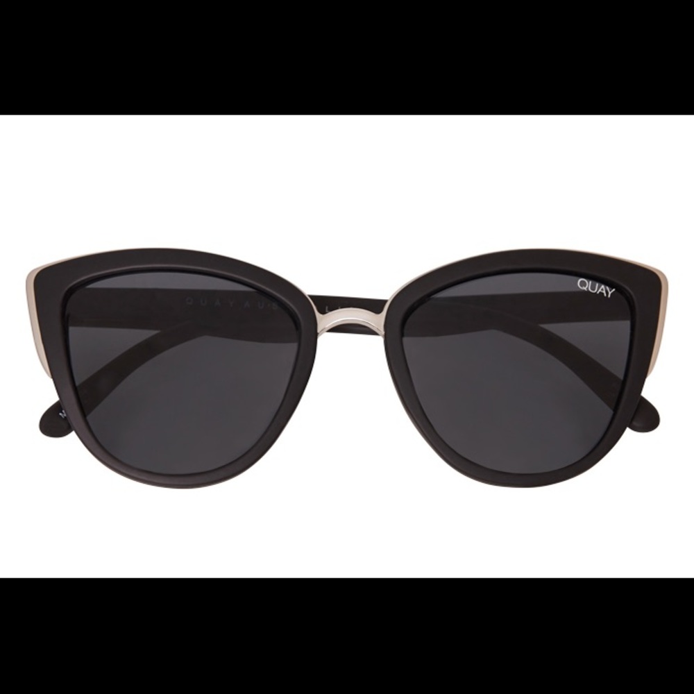 QUAY “My Girl” Sunglasses in Black/Smoke